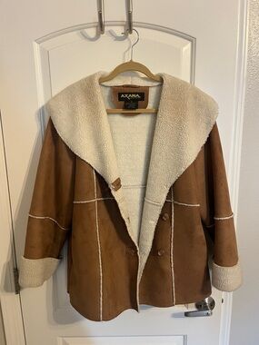 Women's Vintage Chestnut Faux-Suede Sherpa Coat